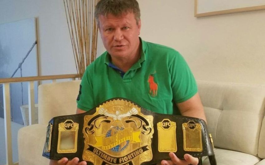 Тактаров опасается кражи пояса UFC: "Когда мне предложили за него полмиллиона, я понял, что надо прятать"