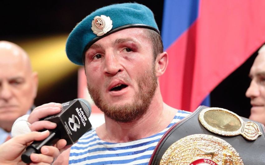 Денис Лебедев в мае может встретиться с Околи за пояс WBA Super