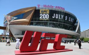 Сделка UFC с телесетью ESPN оценивается в $1,5 миллиарда