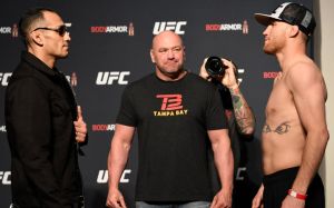 Церемония взвешивания перед UFC 249: Тони Фергюсон - Джастин Гэтжи