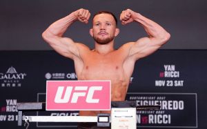 Результаты взвешивания UFC Fight Night 248