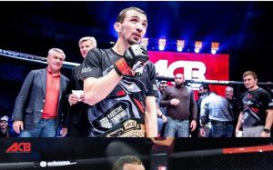 Аскар Аскаров проведет бой против Бруно Леоне на ACB 58