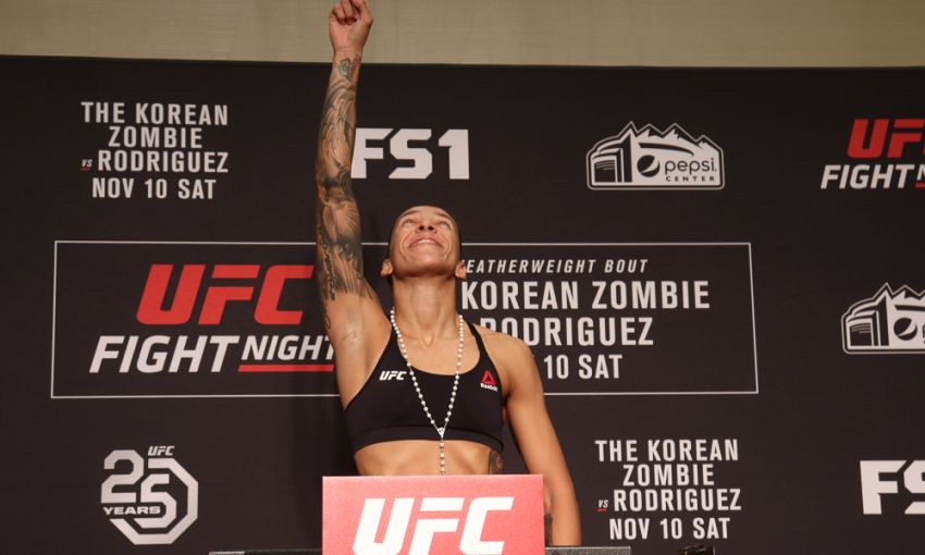 Результаты взвешивания турнира UFC on ESPN+ 13: Жермейн Де Рандами - Аспен Лэдд, Юрайа Фэйбер - Рики Симон