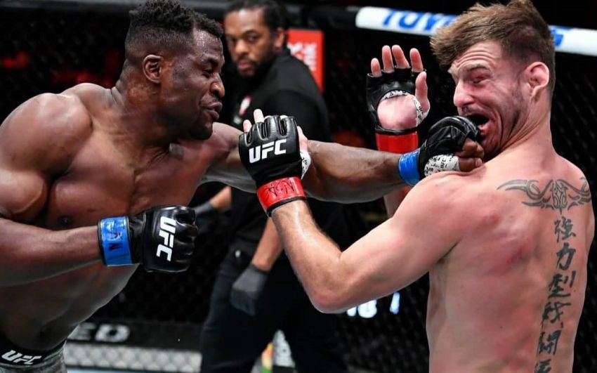 Фрэнсис Нганну брутально нокаутировал Стипе Миочича на UFC 260, став новым чемпионом тяжелого веса