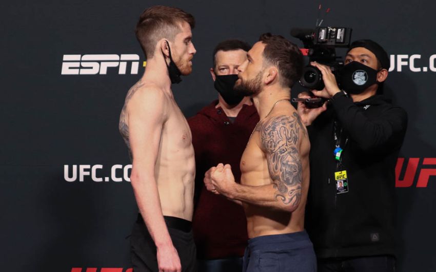 Видео боя Фрэнки Эдгар - Кори Сандхаген UFC Fight Night 184