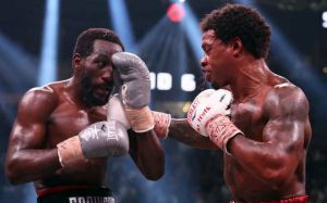 Джефф Мейвезер дал Спенсу совет после поражения от Кроуфорда