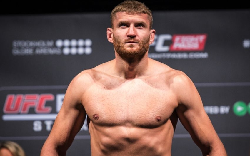 Ян Блахович "задушил" Никиту Крылова на UFC Fight Night Moscow