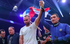 Артур Бетербиев прокомментировал дебют Гассиева в супертяжелом весе