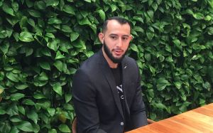 Доминик Рейес: "В глубине души Джонс понимает, что проиграл мне"