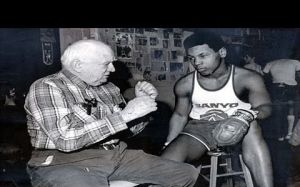 Boxing Defense: Peek-a-Boo (Patterson, Torres, Tyson) 