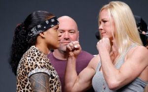 Прогнозы бойцов MMA на бой Аманда Нуньес - Холли Холм на UFC 239