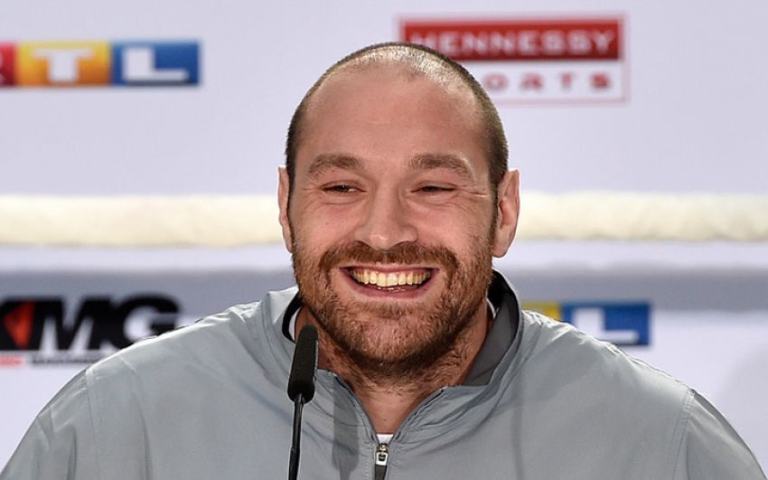Тайсон Фьюри подает заявку на лицензию и намерен вернуться на ринг в апреле