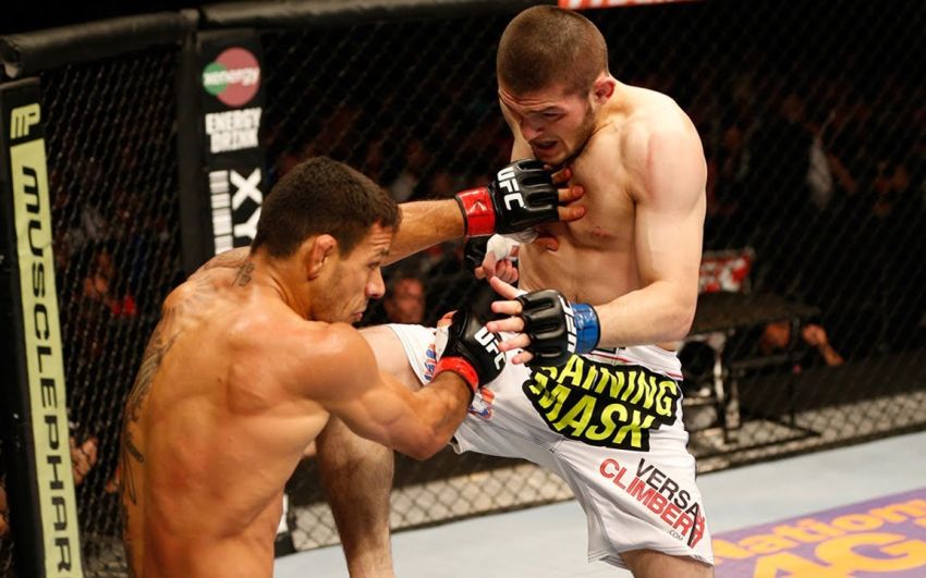 Видео боя Хабиб Нурмагомедов - Рафаэль Дос Аньос UFC on Fox 11
