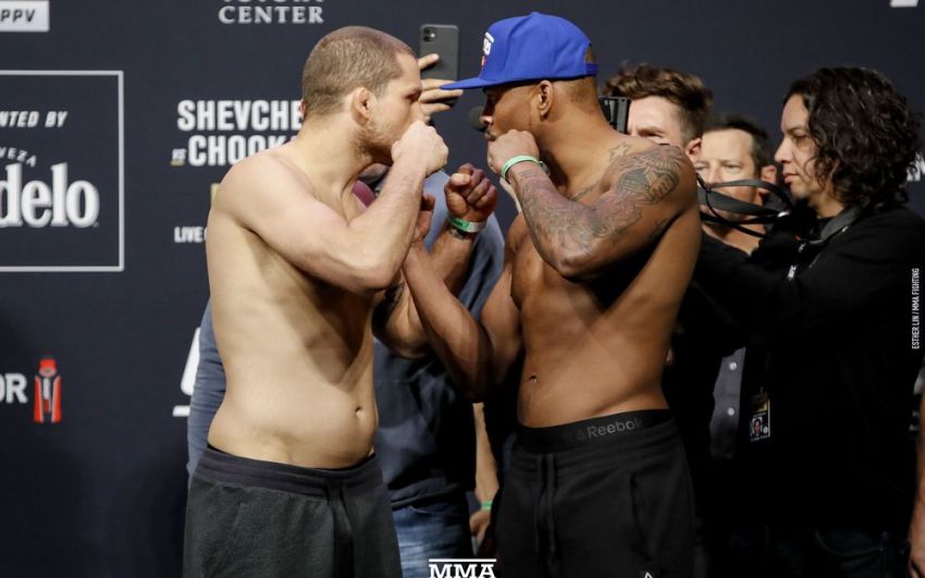 Видео боя Алекс Мороно - Кэлин Уилльямс UFC 247