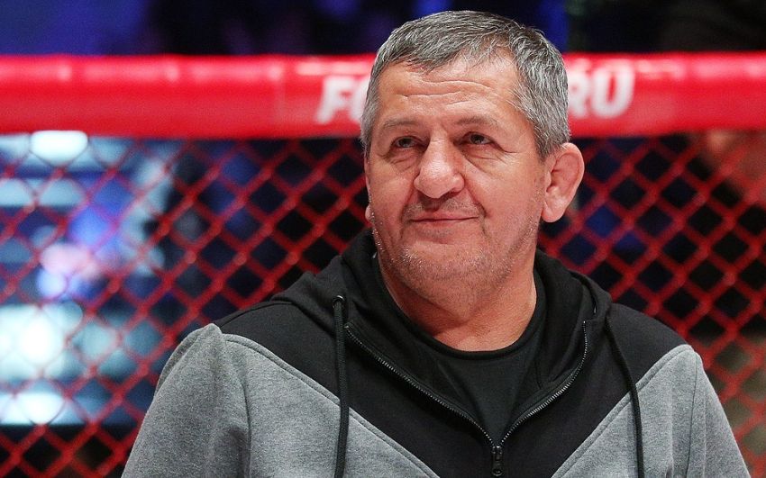 Турнир Fight Nights Global от 9 сентября будет посвящен Абдулманапу Нурмагомедову