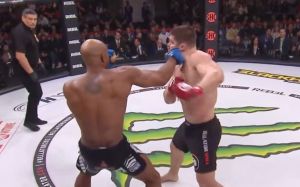 Видео боя Валентин Молдавский - Линтон Васселл Bellator 292