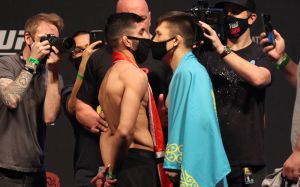Видео боя Жалгас Жумагулов - Амир Альбази UFC 257
