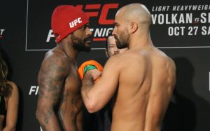 Видео боя Майкл Джонсон - Артем Лобов UFC Fight Night 138