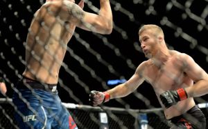 Бонусы турнира UFC Fight Night 135: Джастин Гэтжи - Джеймс Вик
