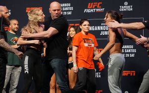 Видео боя Эмили Уитмайр - Аманда Рибас UFC on ESPN 3