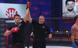 Усман Нурмагомедов уверенно дебютировал в Bellator, победив Майка Хэмела на Bellator 255