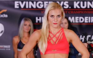 Бывшая чемпионка Invicta FC Яна Куницкая дебютирует в UFC 