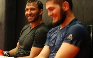 Люк Рокхолд заявил, что Хабиб хочет стать его тренером