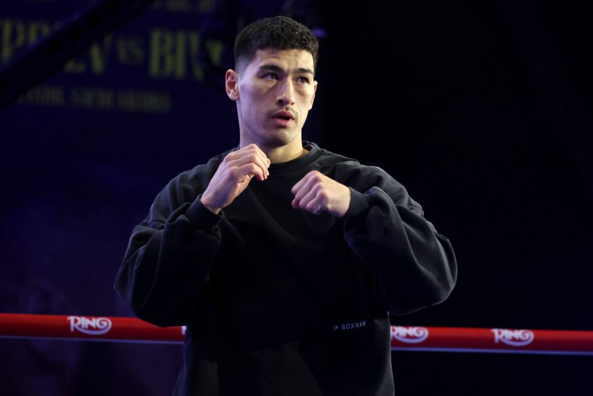 Сергей Кузьмин - об отказе Бивола от пояса WBC: "Угодные Сулейману боксеры могут не защищать титулы по десять раз"