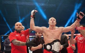 Бой Сергей Павлович - Алистар Оверим в разработке на турнире UFC в Пекине
