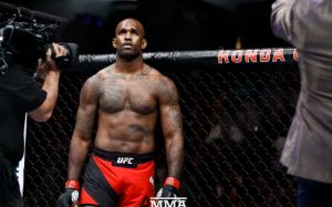 Бой Гловера Тейшейры и Джими Манува возглавит турнир UFC Fight Night 137 в Сан-Паулу