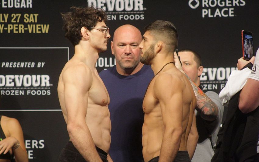 Видео боя Оливье Обин-Мерсье - Арман Царукян UFC 240