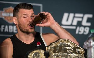 Реакция в Твиттере на главный бой UFC Fight Night 116 Люк Рокхолд - Дэвид Бранч 