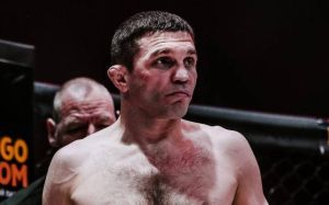 Марат Балаев рассказал, сколько раз подтягивается на турнике