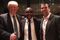 Дана Уайт: "Дональд Трамп хочет посетить бой Мейвезер - МакГрегор"