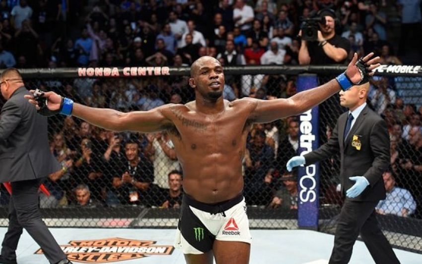Вице-президент UFC: "Допинг-тест Джона Джонса не доказывает преднамеренного применения"