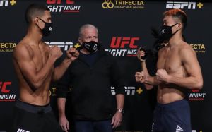 Видео боя Мигель Баеза - Такаси Сато UFC on ESPN 18