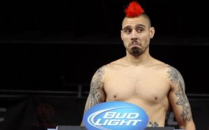 Дэн Харди просит UFC освободить его от контракта