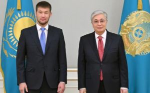 Президент Казахстана оказал теплый прием Шавкату Рахмонову