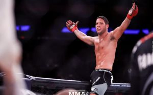 Нейман Грэйси подписал новый контракт с промоушеном Bellator