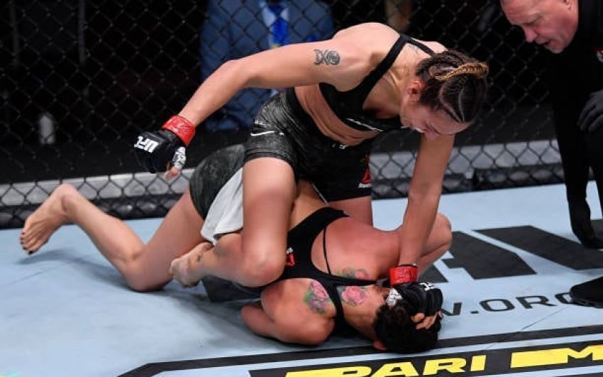 Бонусы турнира UFC 255: Дейвисон Фигейреду - Алекс Перес