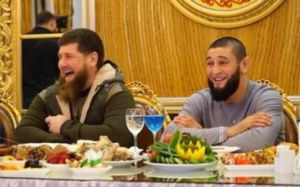 Чимаев не стал отвечать на один из вопросов по поводу Кадырова, прервав интервью