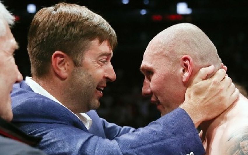 Промоутер Гловацки: «Для нашей страны бой против Усика очень дорогой»