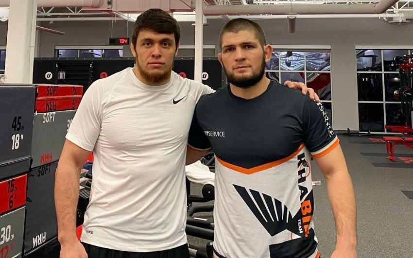 Боец ONE FC Мурад Рамазанов обратился к Чимаеву после слов о Хабибе: "Я уверен, что порву и размажу тебя, парнишка"