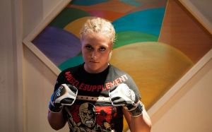 Видео боя Яна Куницкая - Ракель Па'алуи Invicta FC 25