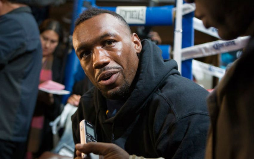Остин Траут подал в суд на WBO