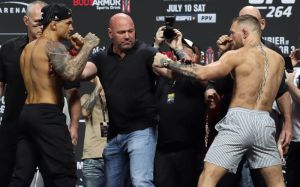 Видео боя Конор МакГрегор - Дастин Порье UFC 264
