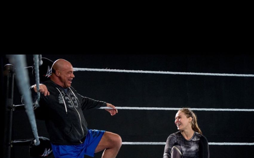Ронда Роузи показала, как готовится к выступлению на WrestleMania 34