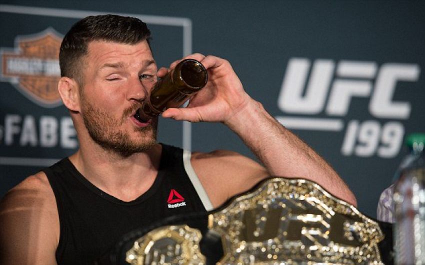 Реакция в Твиттере на главный бой UFC Fight Night 116 Люк Рокхолд - Дэвид Бранч 