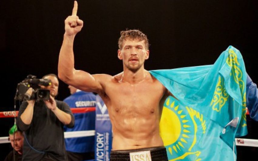В Киеве отменен бой за титул WBC Silver International: Казахстанский боксер Исса Акбербаев серьезно повредил руку