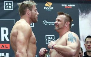 Джейк Хэйгер "задушил" Джей В. Кайсера на турнире Bellator 214